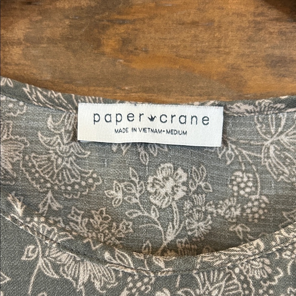 Paper crane Sage Floral Peplum Blouse - Picture 2 of 5